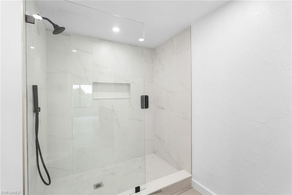 2067 W Lakeview Blvd, Unit 8, North Fort Myers, FL 33903 Photo