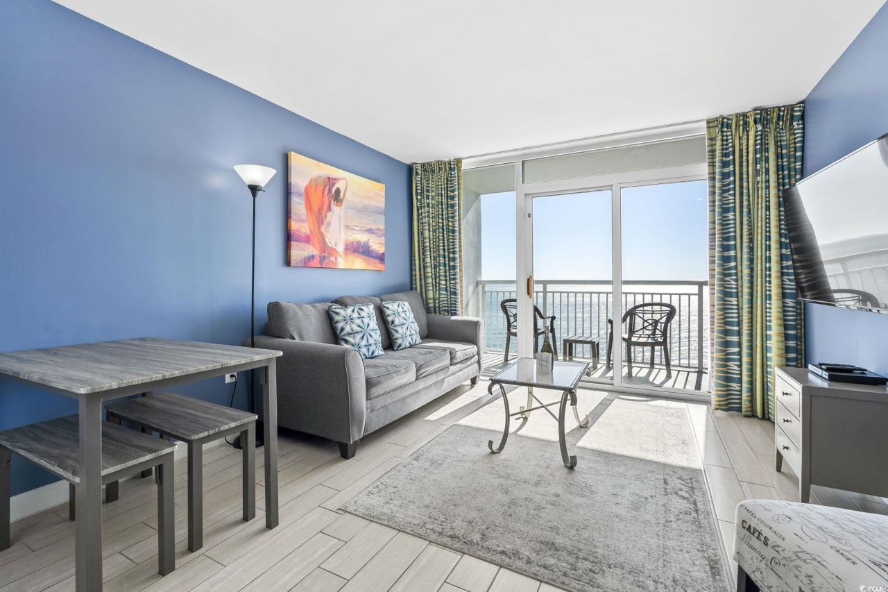 2000 N Ocean Blvd. Photo 10