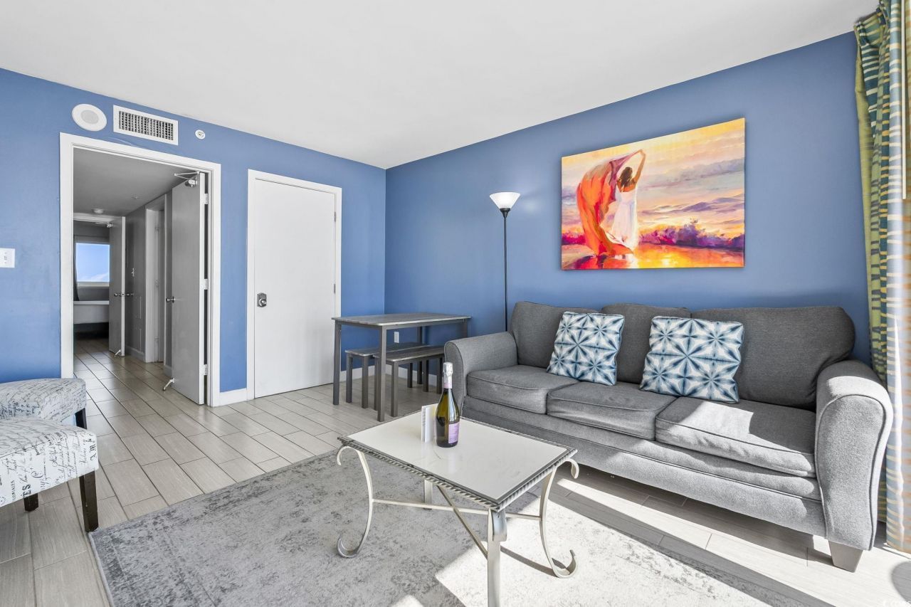 2000 N Ocean Blvd. Photo 14