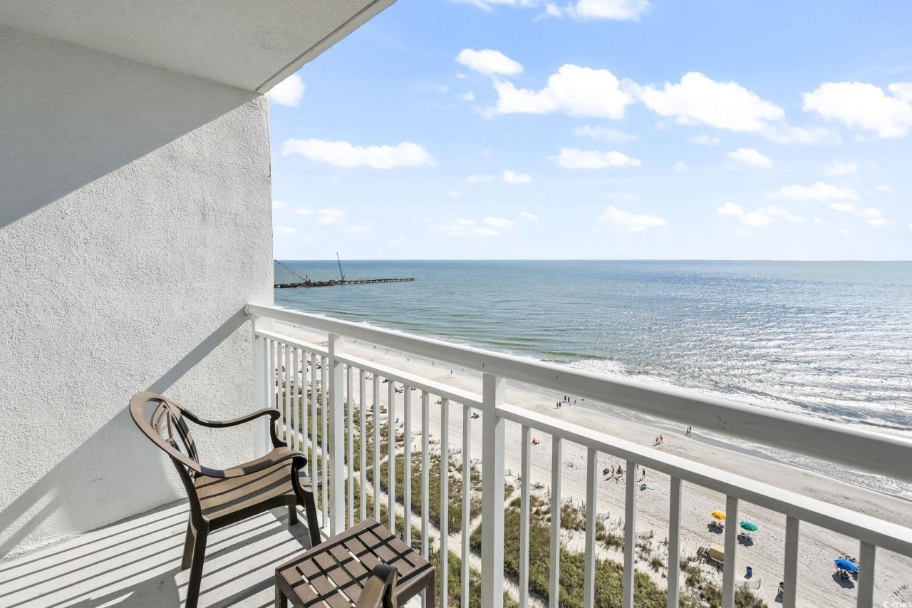 2000 N Ocean Blvd. Photo 17