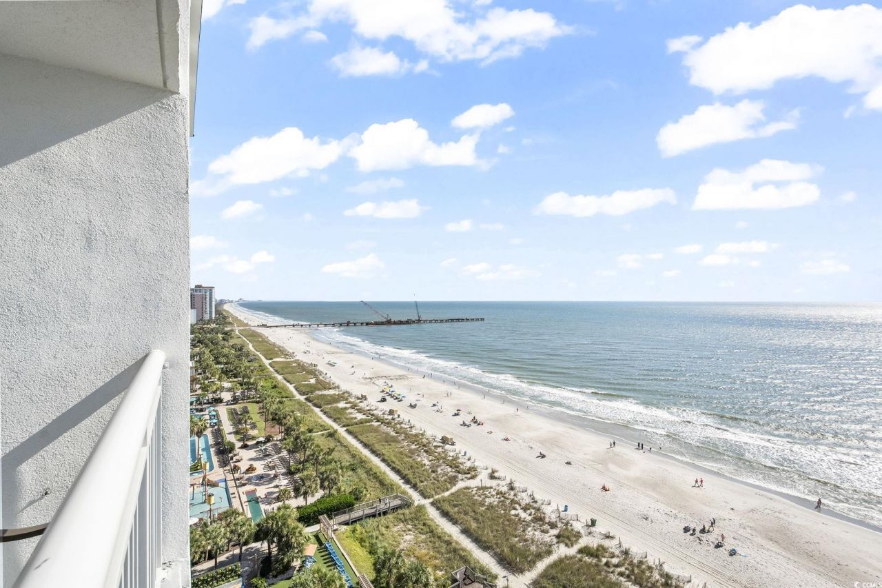 2000 N Ocean Blvd. Photo 18