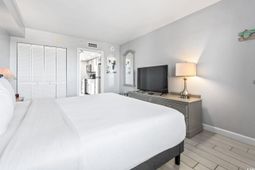 2000 N Ocean Blvd. photo 4