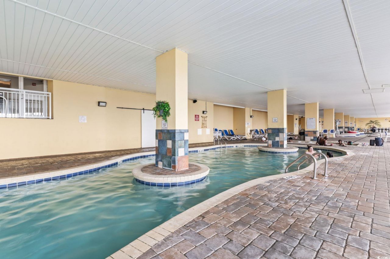 2000 N Ocean Blvd. Photo 33