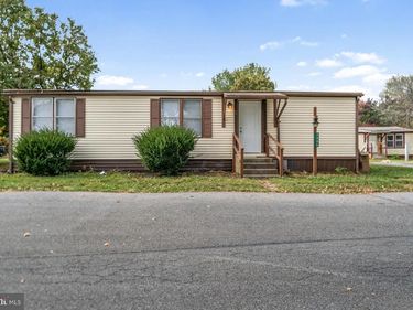 3486 LIL WOLF DRIVE, OREFIELD, PA 18069