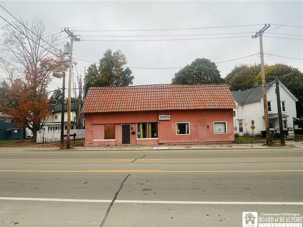 332 W Main Street, Falconer, NY 14733