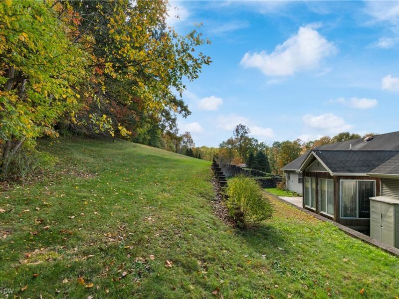 9732 Erie Avenue SW, Beach City, OH 44608 Photo 18