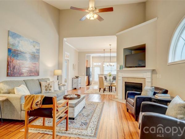 300 Park View Drive, Belmont, NC 28012