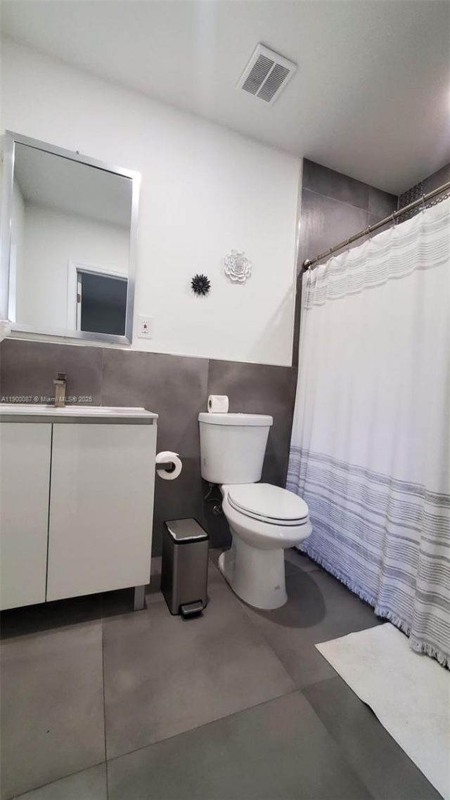 510 NE 66th St, Unit 1, Miami, FL 33138 Photo