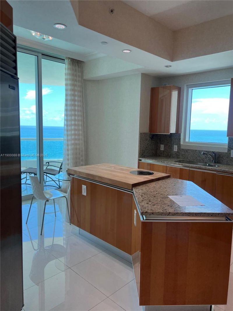 16051 Collins Ave, Unit 3001, Sunny Isles Beach, FL 33160 Photo