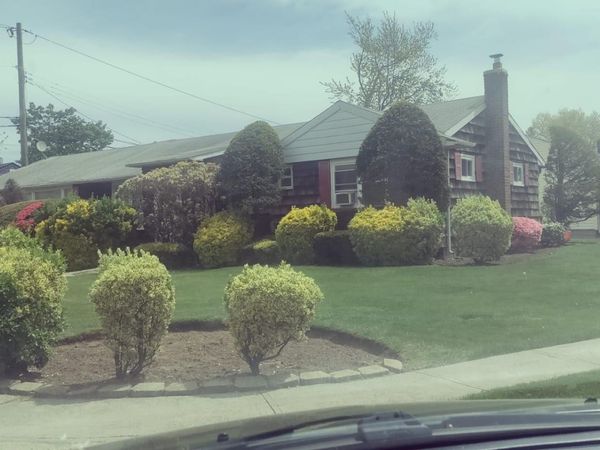 873 Custer St, Valley Stream, NY 11580