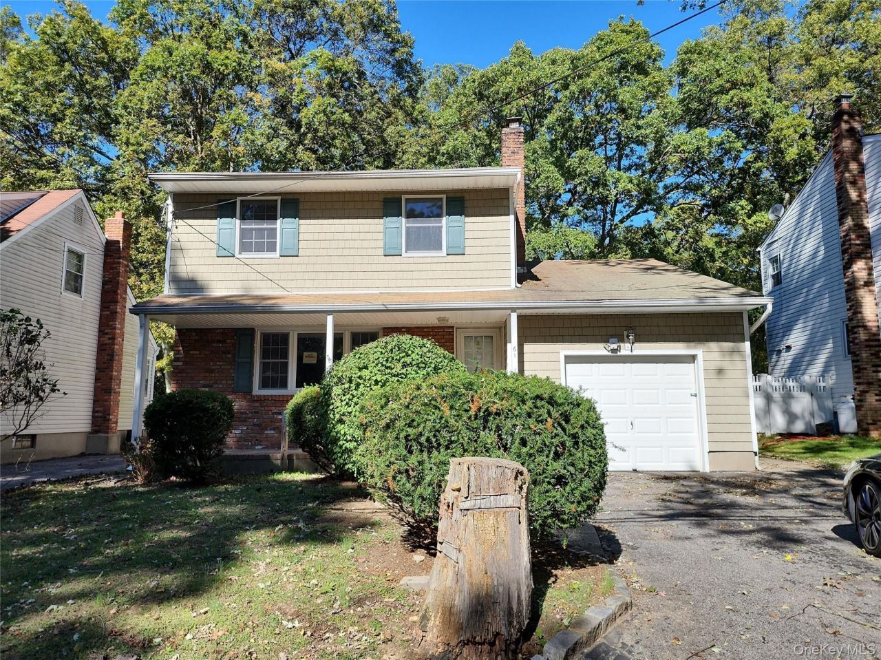 61 Pleasant Street, Huntington, NY 11743 Main Photo