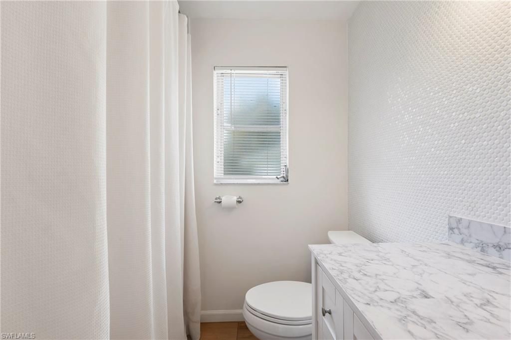 2432 Washington Ave, Naples, FL 34112 Photo