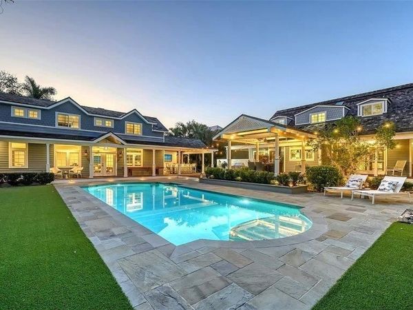 1774 CHEROKEE DRIVE, SARASOTA, FL 34239