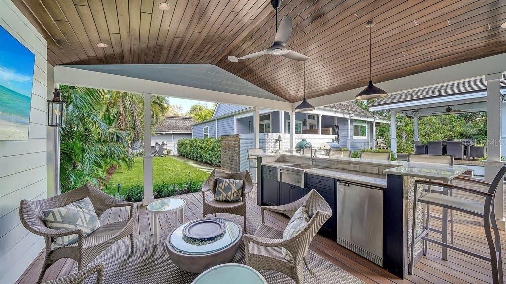 1774 Cherokee Drive, Sarasota, FL 34239 Photo