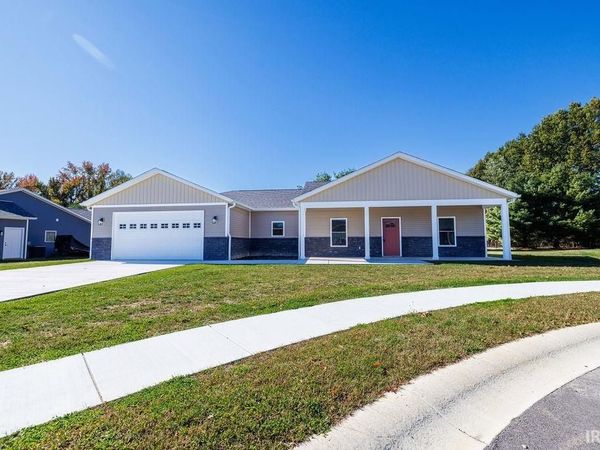 534 E Dogwood Court, Spencer, IN 47460