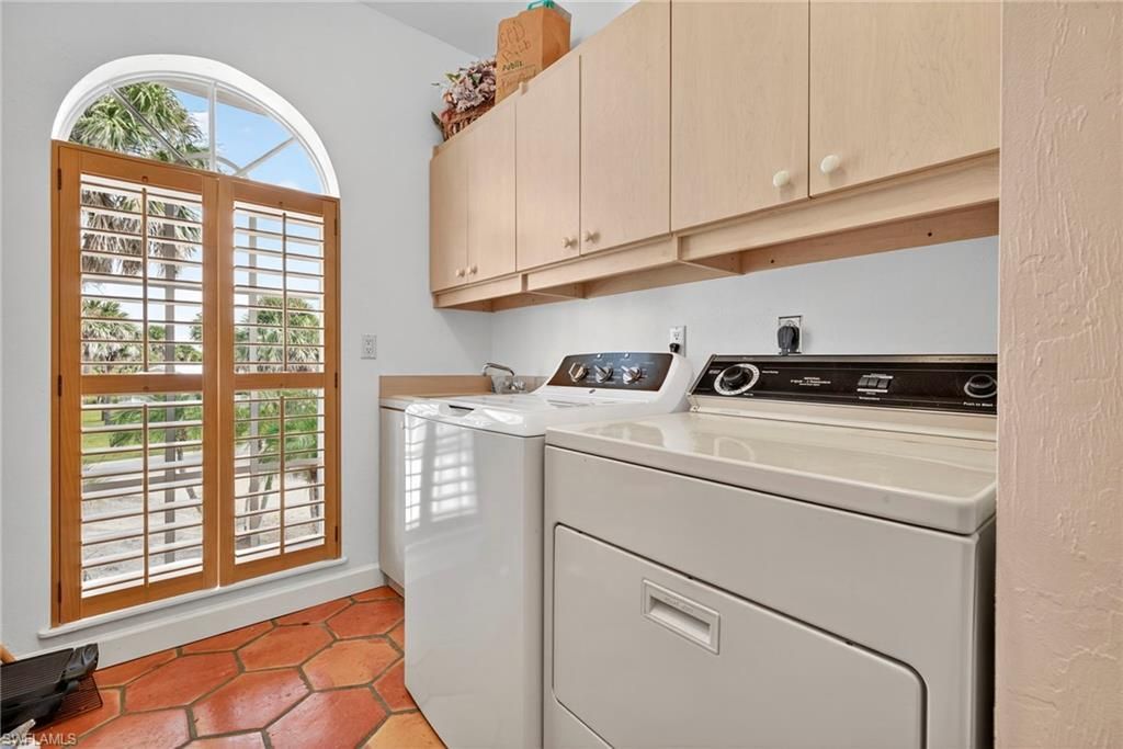 4731 Ruelle, Sanibel, FL 33957 Photo