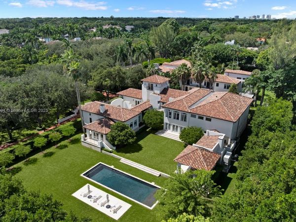 545 Casuarina Concourse, Coral Gables, FL 33143