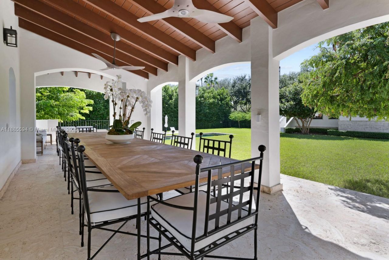 545 Casuarina Concourse, Coral Gables, FL 33143 Photo