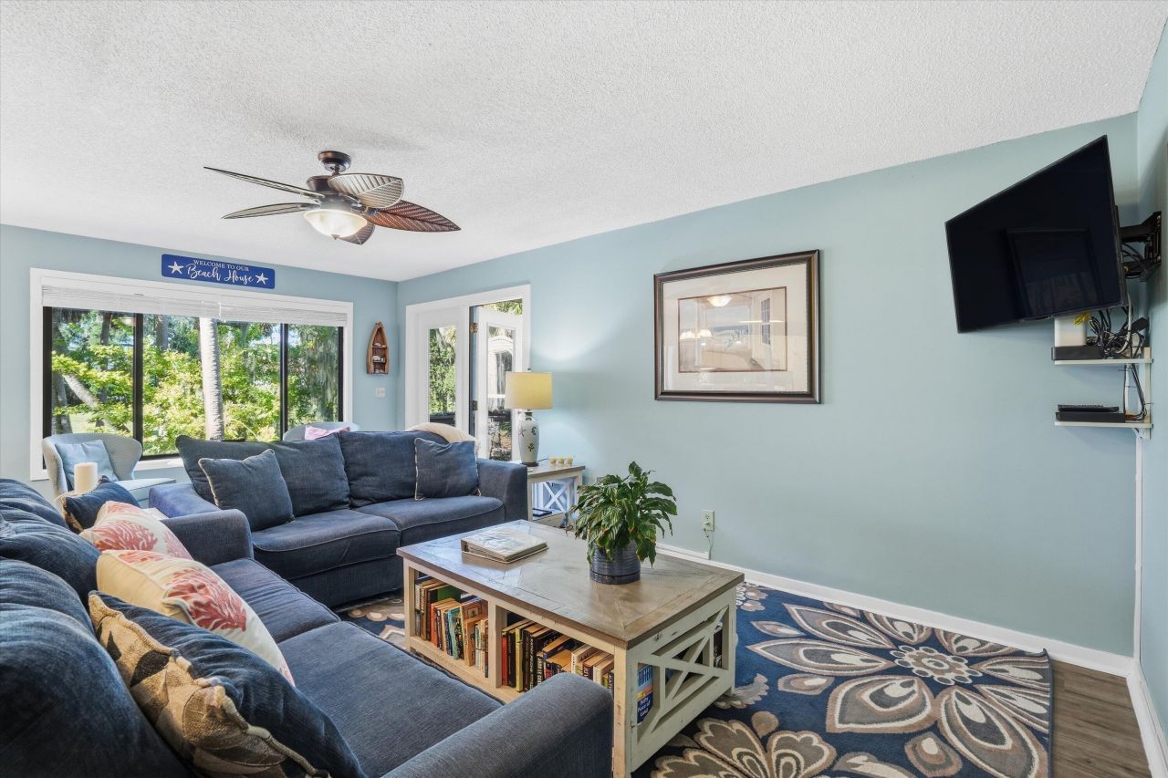 857 Club Cottage Road Photo 23