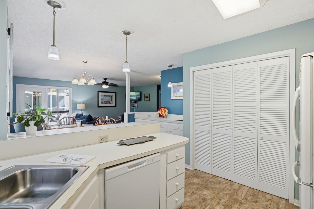 857 Club Cottage Road Photo 24