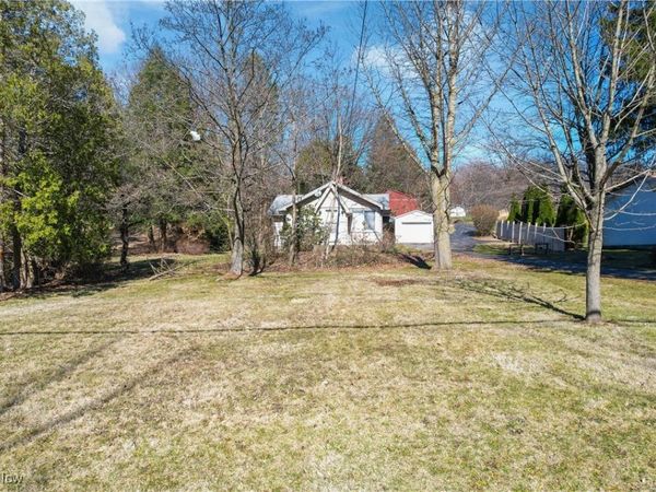 313 Southeast Avenue, Tallmadge, OH 44278