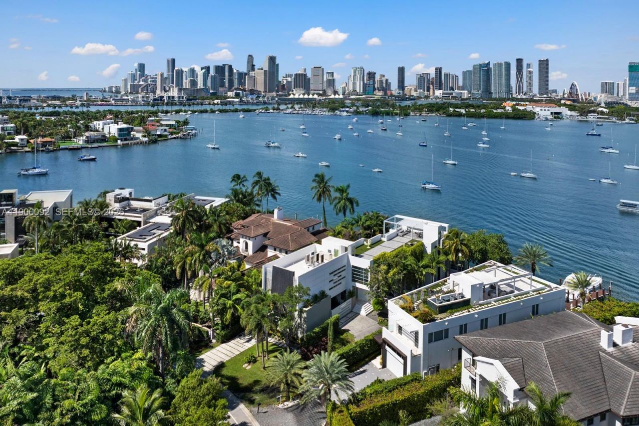 440 S Hibiscus Dr, Miami Beach, FL 33139 Photo