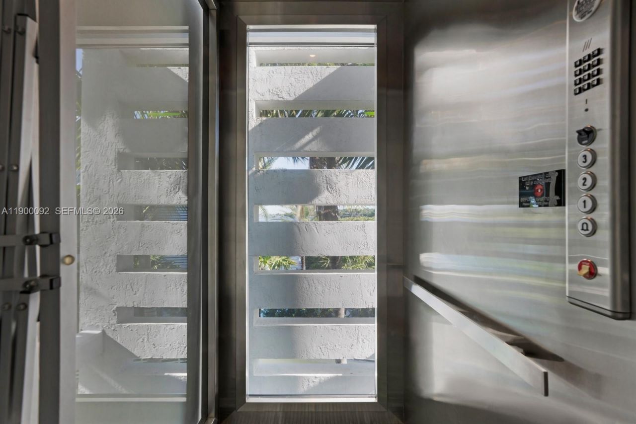 440 S Hibiscus Dr, Miami Beach, FL 33139 Photo