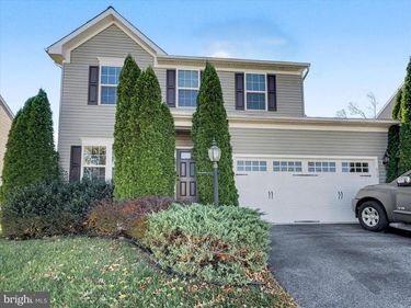 813 COUNTRYSIDE ROAD, SEVEN VALLEYS, PA 17360