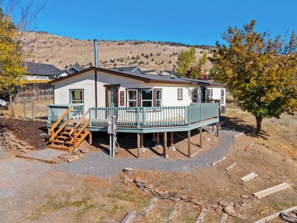 1017 Homedale Road, Klamath Falls, OR 97603