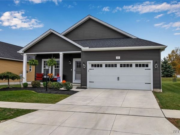 22 Eagleview Drive, Grand Island, NY 14072