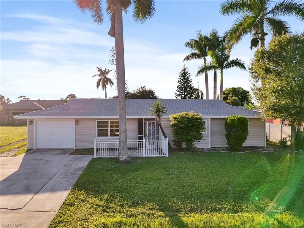 27580 Wisconsin St, Bonita Springs, FL 34135 Photo