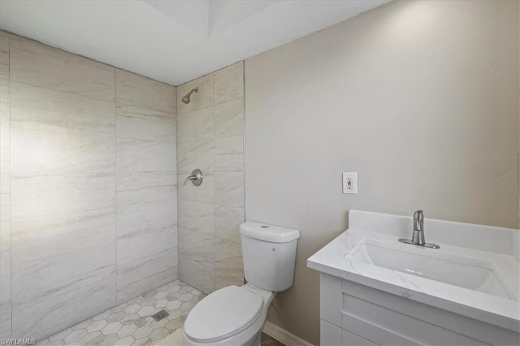 27580 Wisconsin St, Bonita Springs, FL 34135 Photo