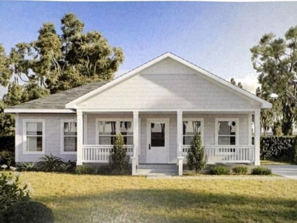 1833 Woodcock Place, Mobile, AL 36606