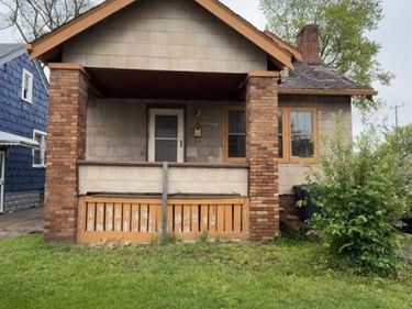 12324 Wisconsin Street, Detroit, MI 48204