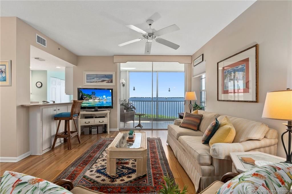 5750 NE Island Cove Way, Unit 3203, Stuart, FL 34996 Photo