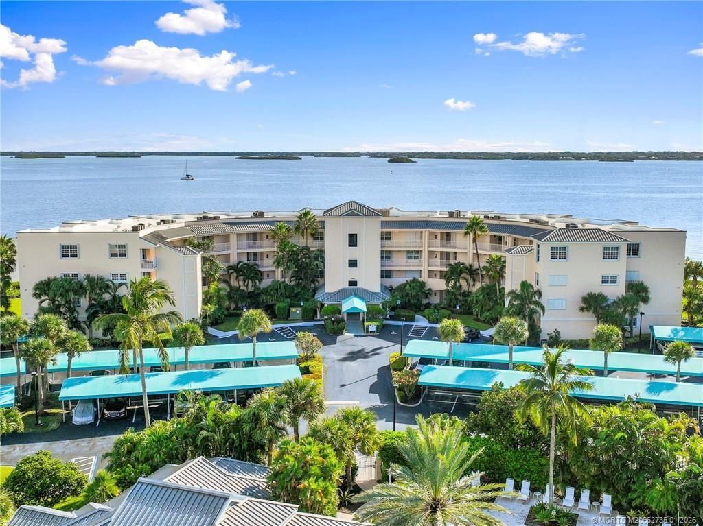 5750 NE Island Cove Way, Unit 3203, Stuart, FL 34996 Photo
