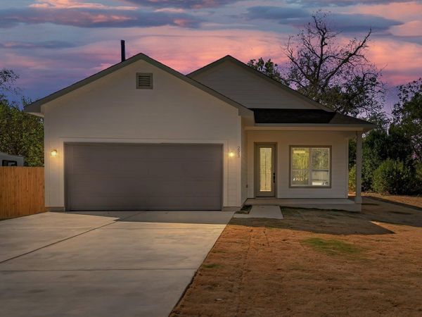 223 W Allen ST, Bartlett, TX 76511