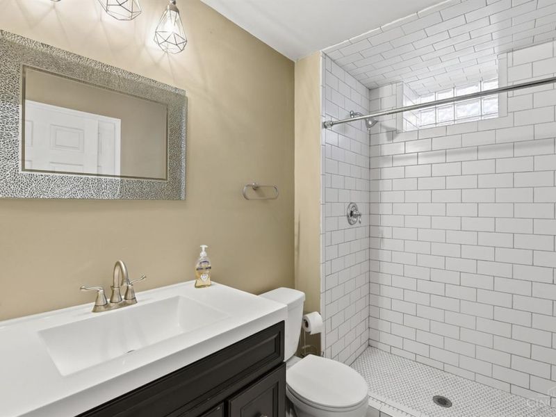 1973 Kentucky Avenue, Cincinnati, OH 45223 Photo 24