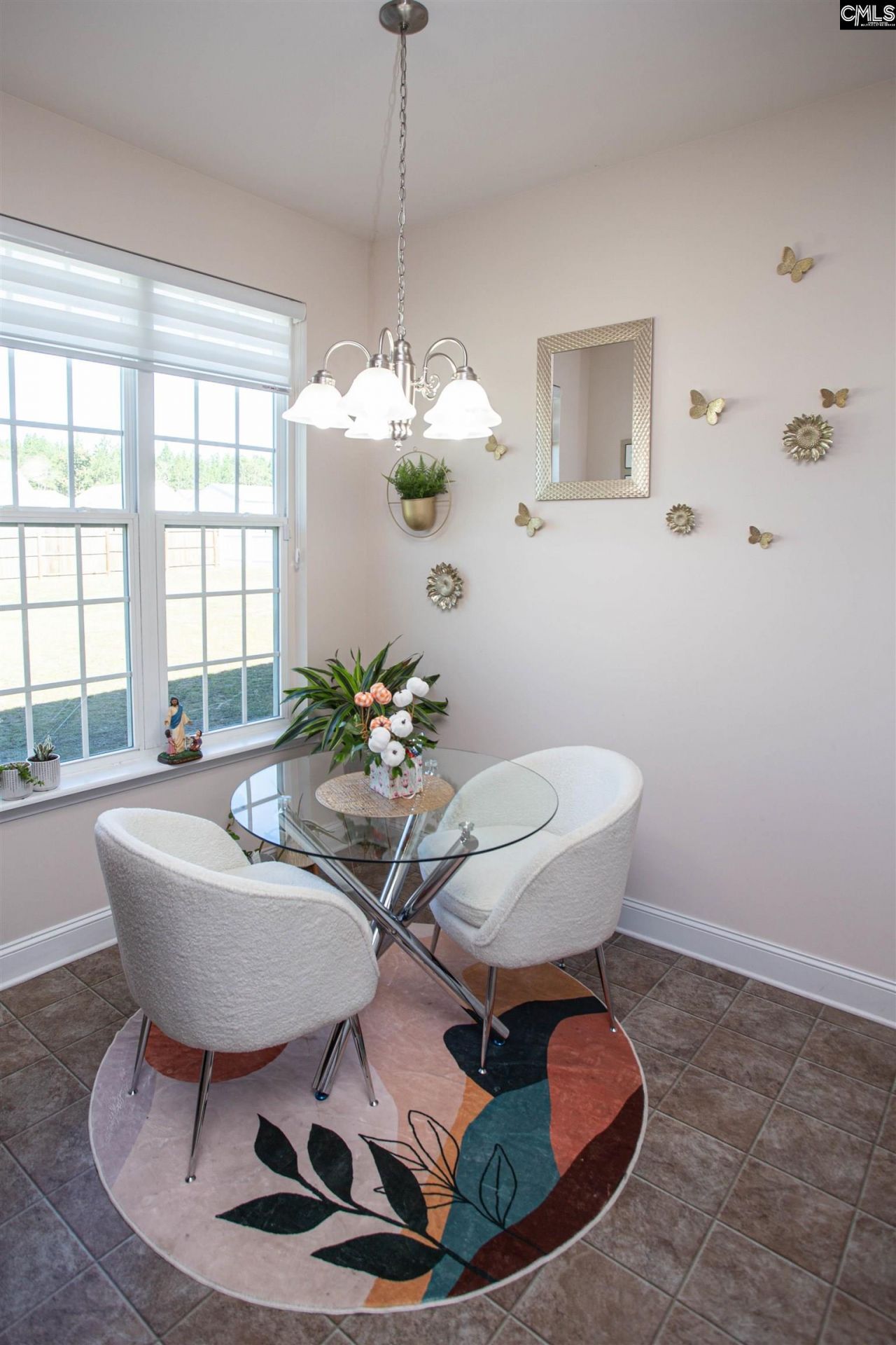 41 Carlisle Lane Photo 10