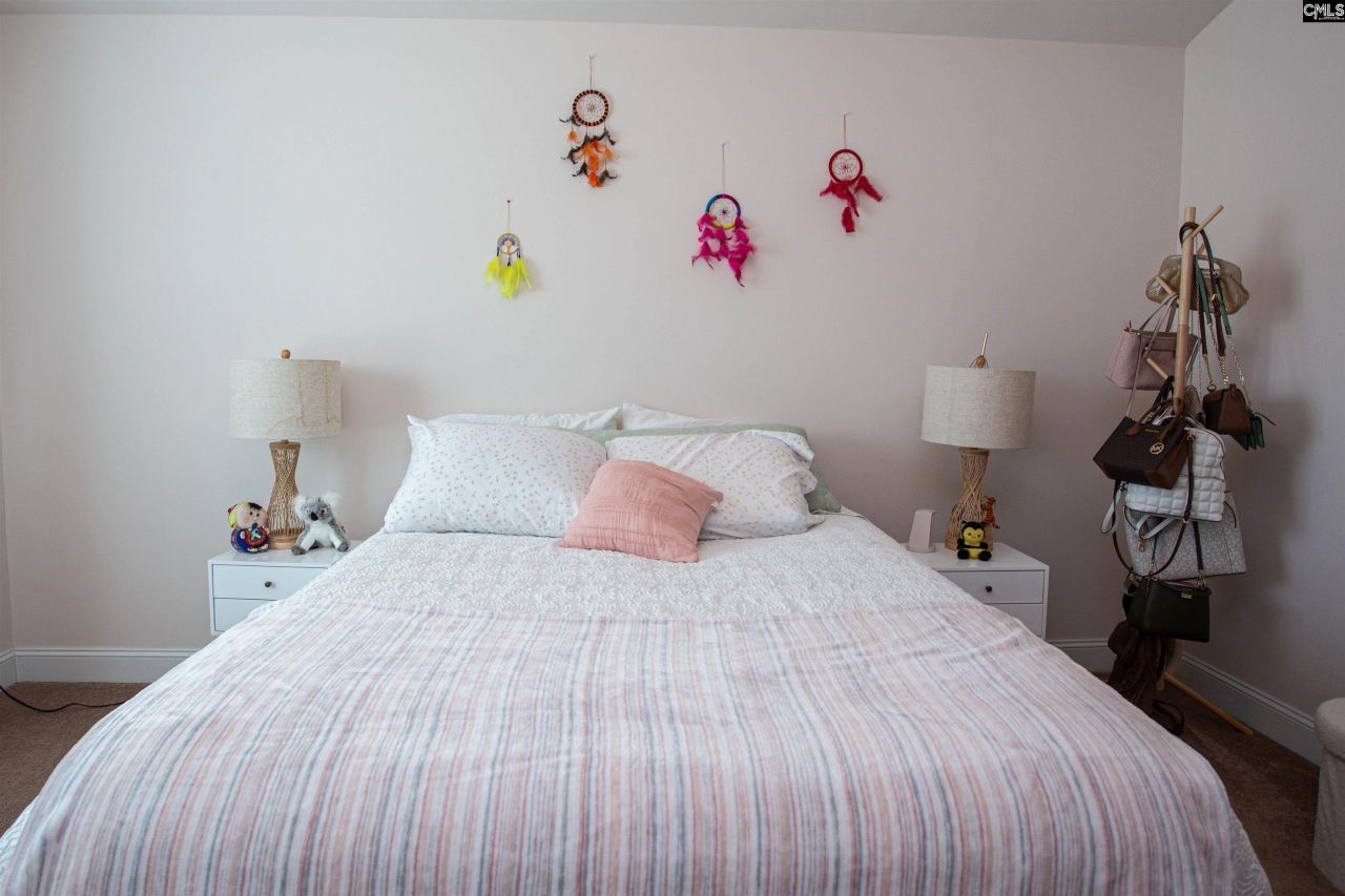 41 Carlisle Lane Photo 17