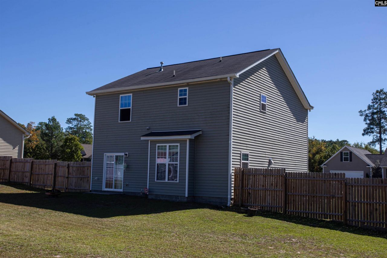 41 Carlisle Lane Photo 29