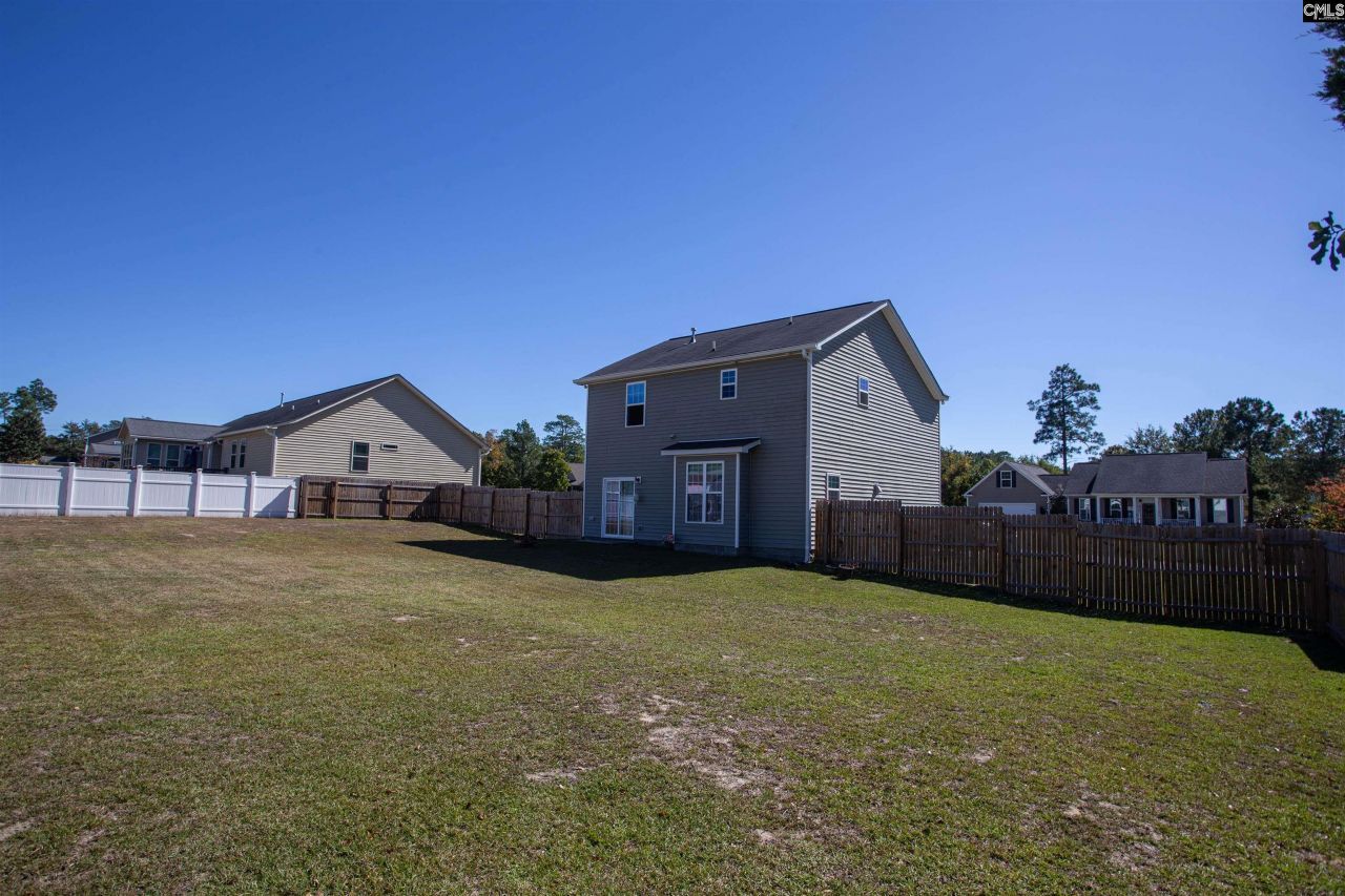 41 Carlisle Lane Photo 30