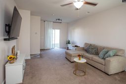 41 Carlisle Lane photo 4