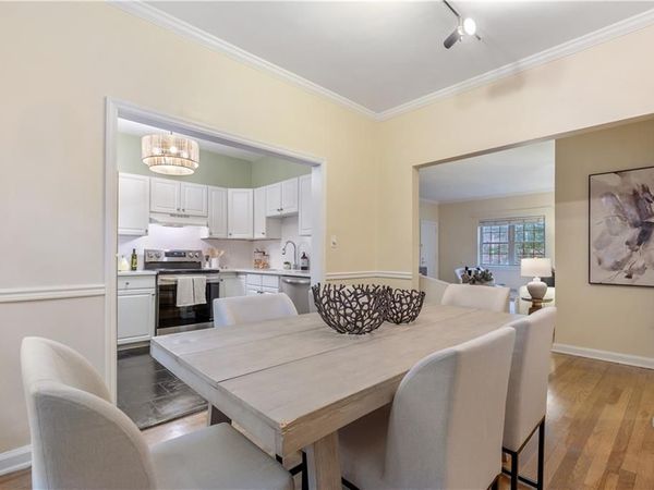 430 Lindbergh Drive NE, Unit J1, Atlanta, GA 30305