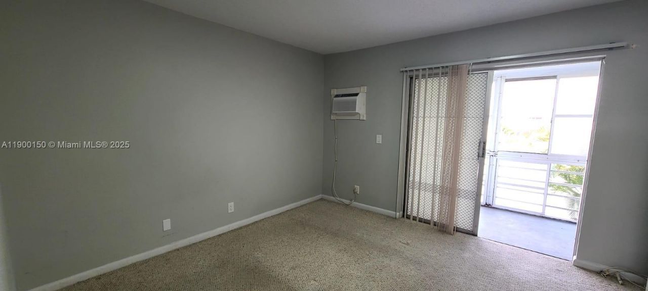 92 Berkshire D, Unit 92, West Palm Beach, FL 33417 Photo
