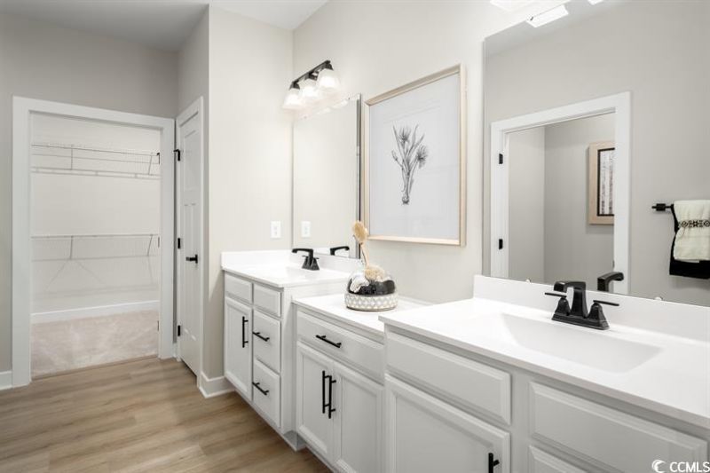 7004 Denim Loop Photo 12