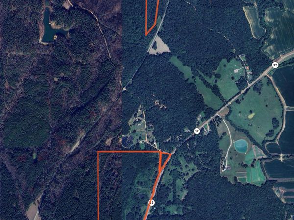 Hwy 32, Van Vleet, MS 38851