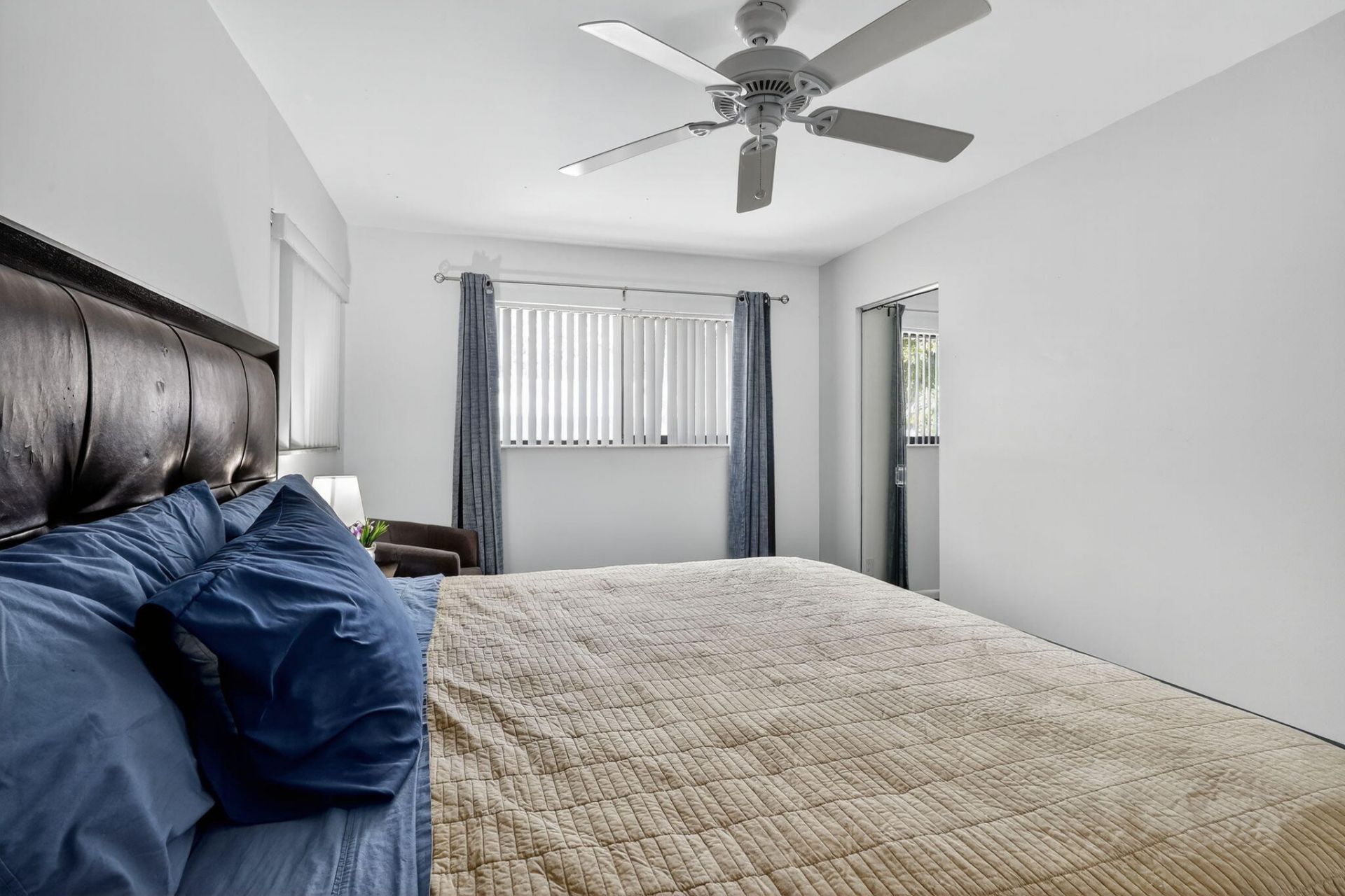 15453 Lakes Of Delray Boulevard, Unit 207, Delray Beach, FL 33484 Photo