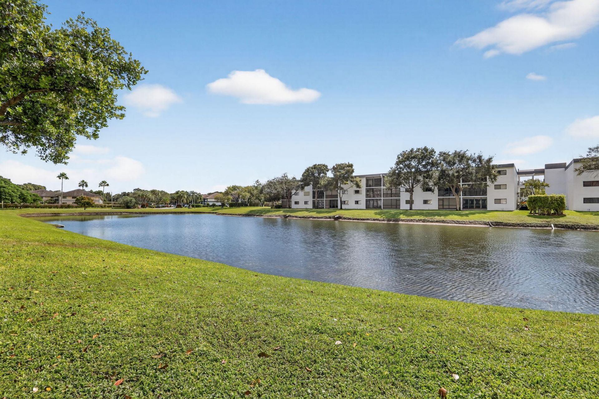15453 Lakes Of Delray Boulevard, Unit 207, Delray Beach, FL 33484 Photo