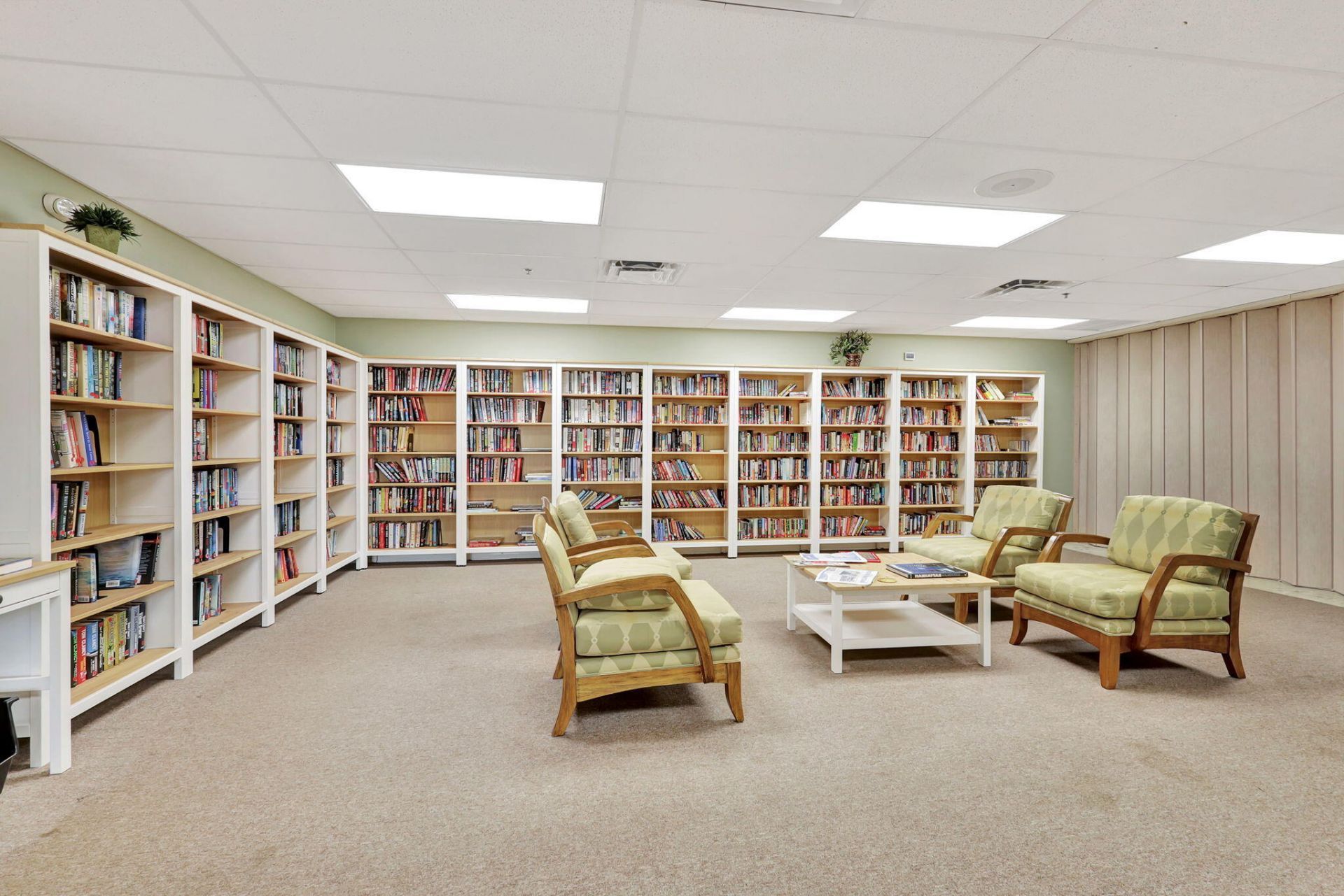 15453 Lakes Of Delray Boulevard, Unit 207, Delray Beach, FL 33484 Photo
